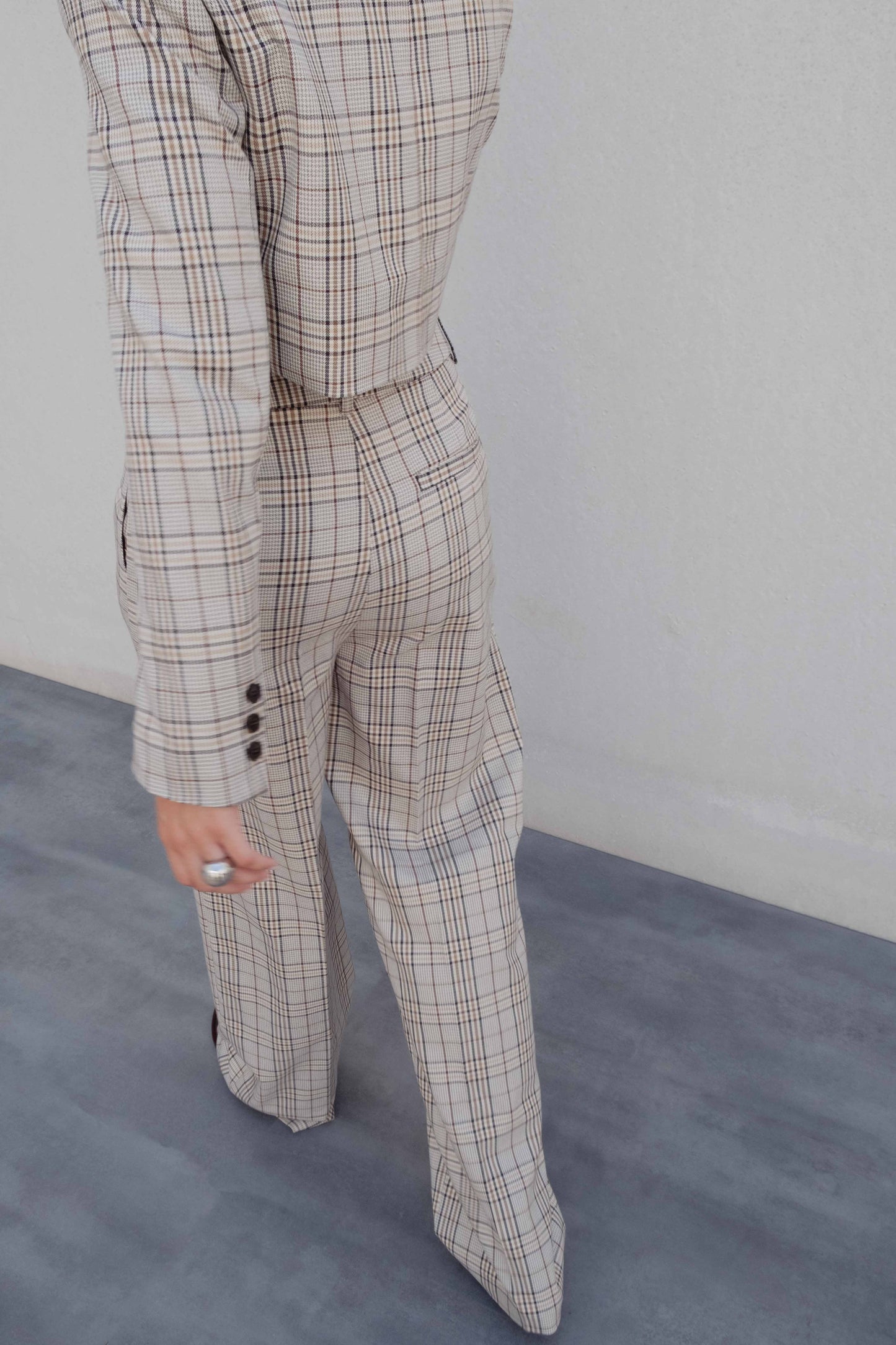 CHAQUETA CROPPED CUADROS