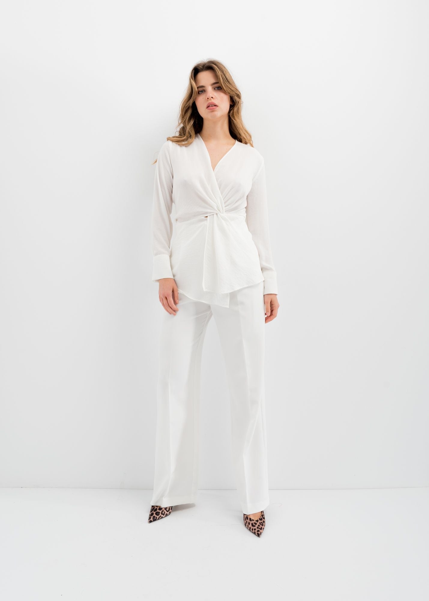 BLUSA TEXTURA NUDO