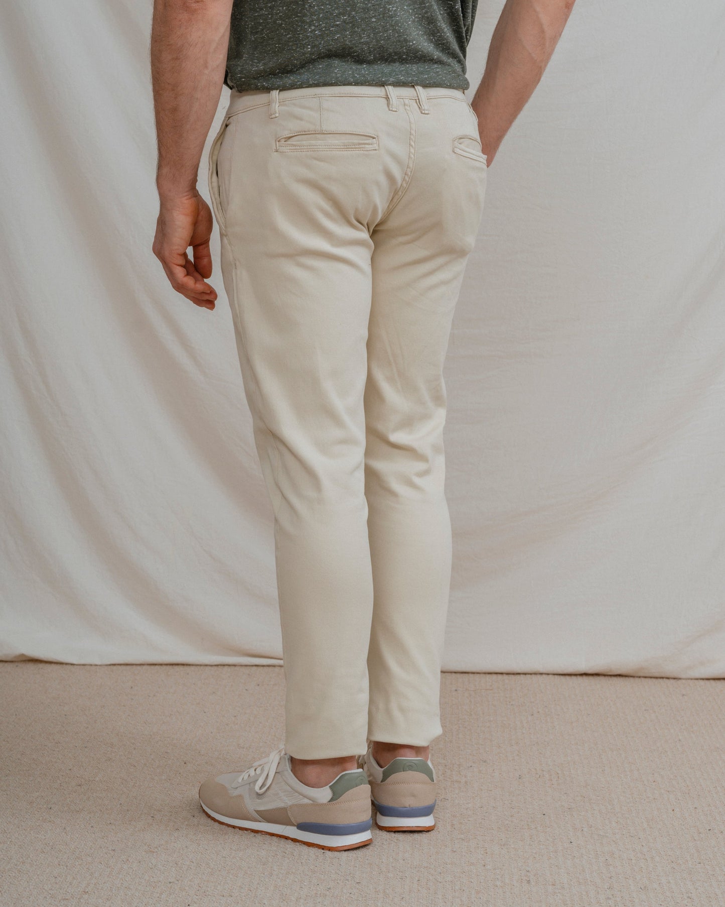 PANTALÓN CHINO SKINNY CROPPED BEIGE