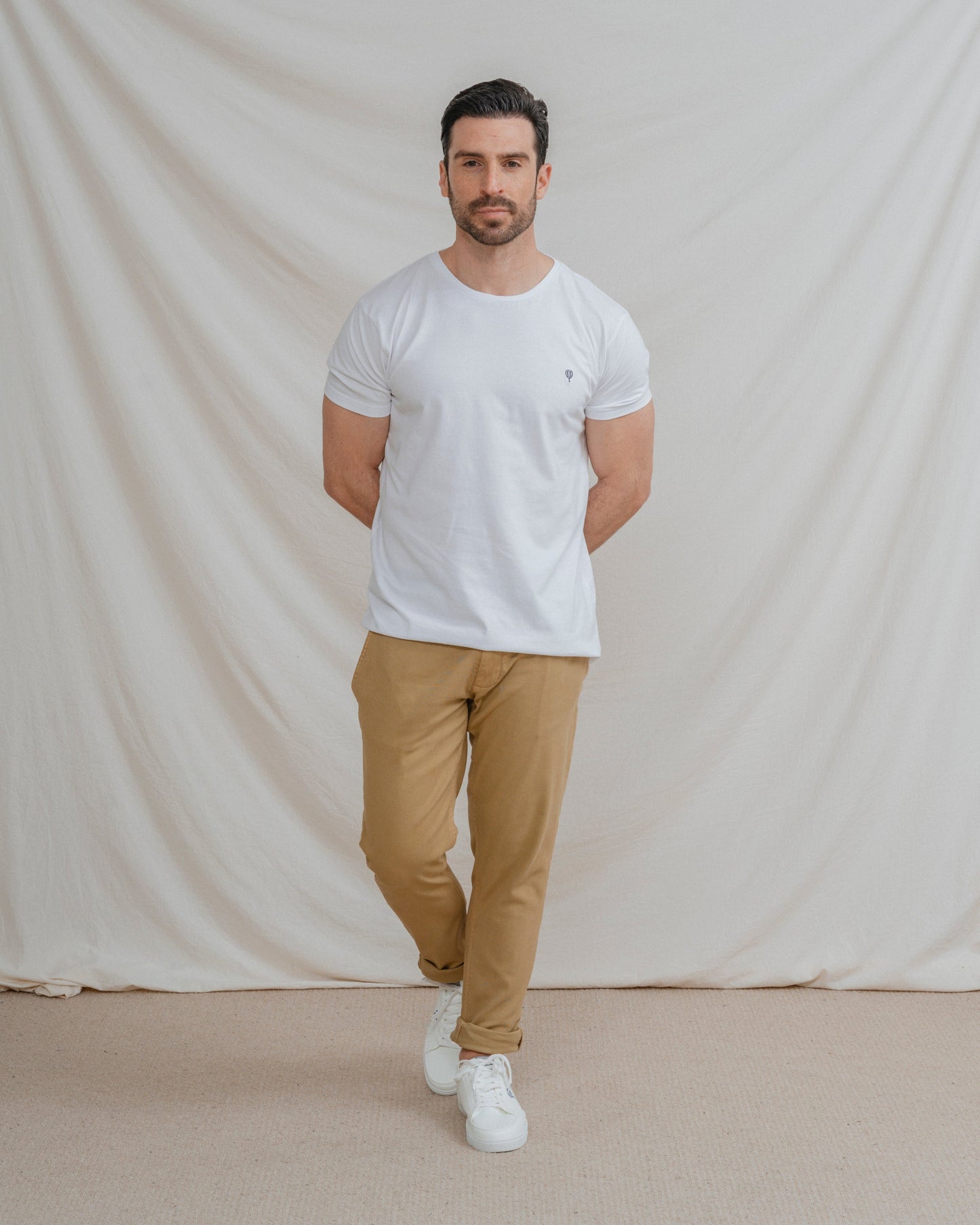 PANTALÓN CHINO SKINNY CROPPED CAMEL