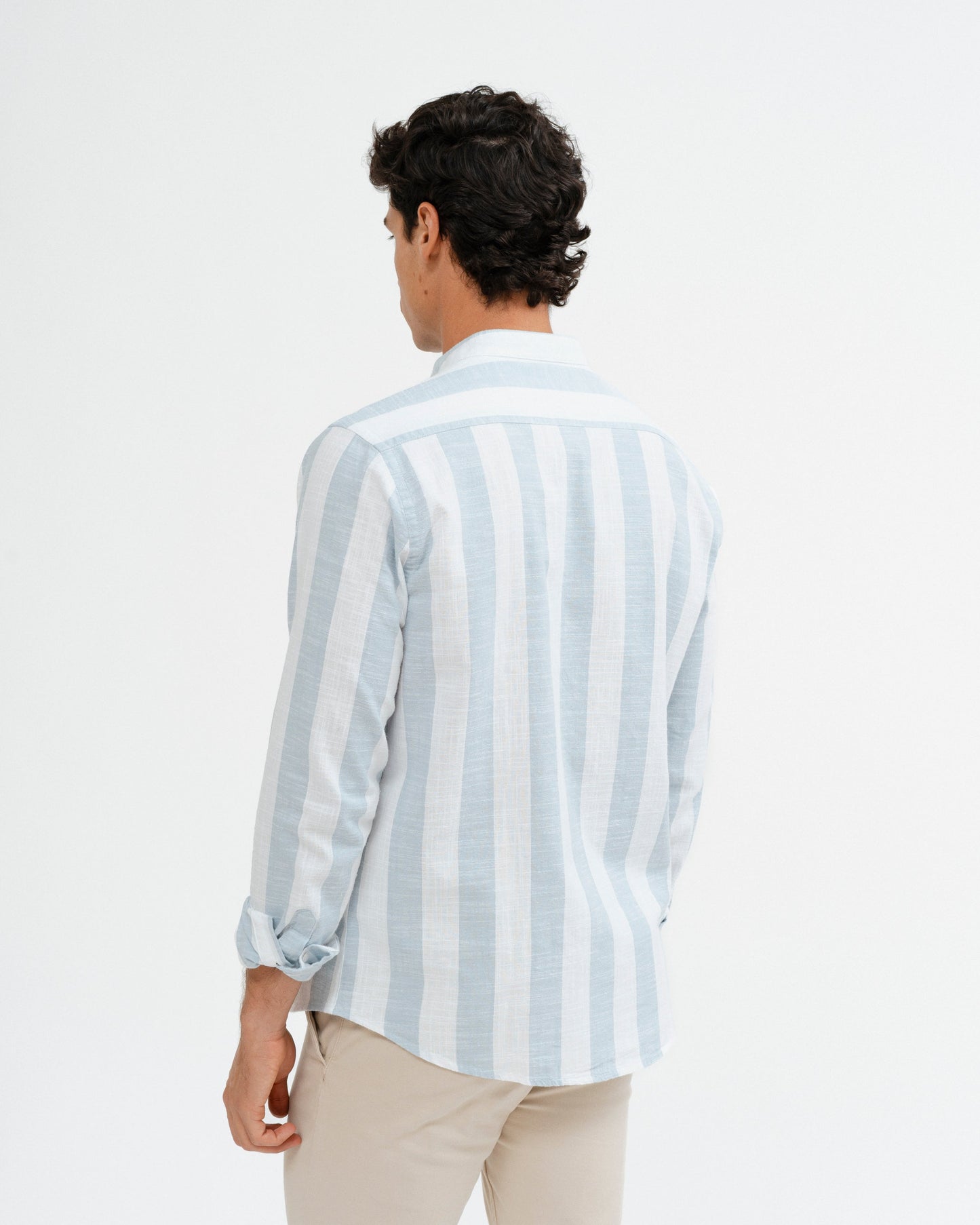CAMISA RAYA CUELLO MAO