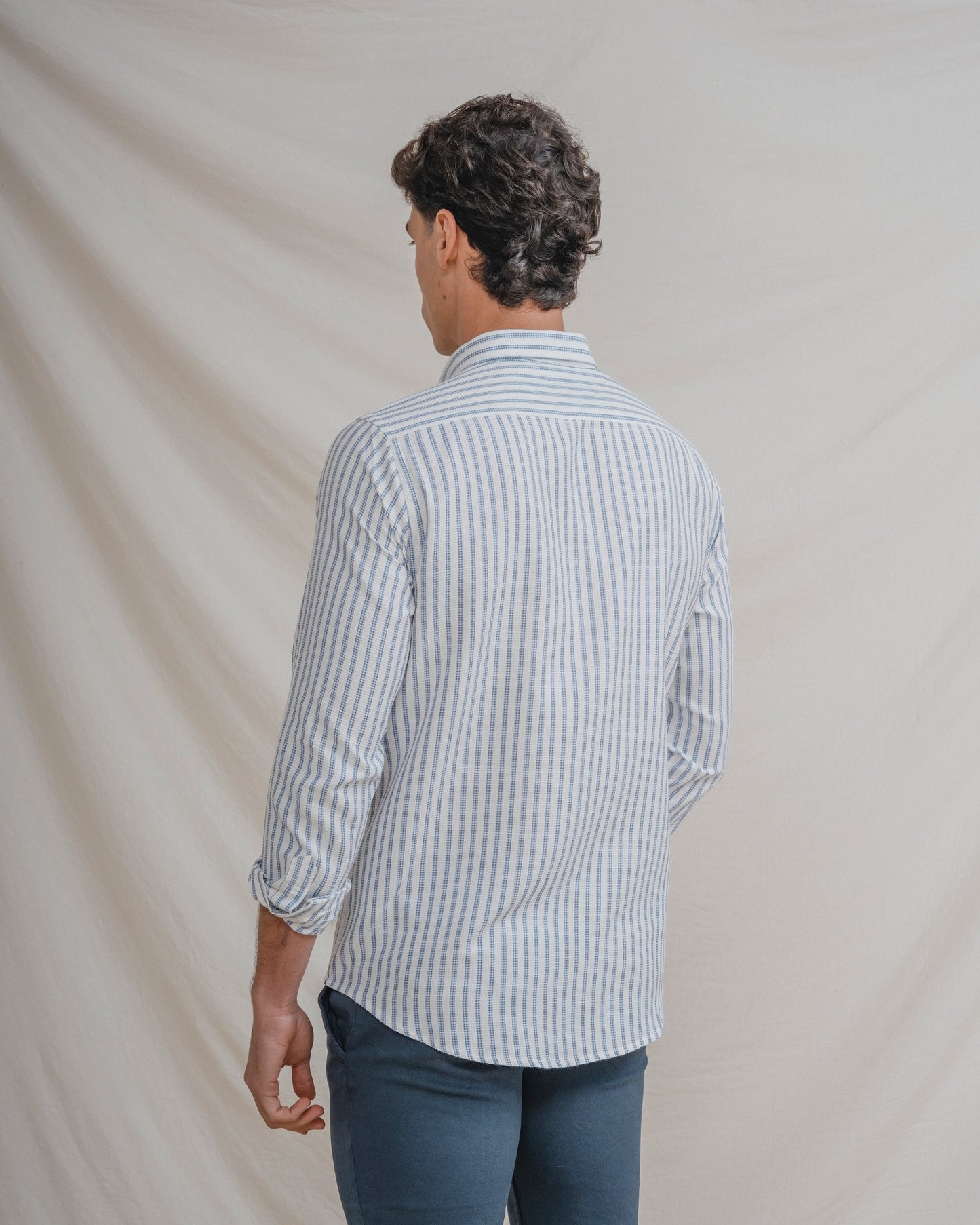 CAMISA ESTRUCTURA RAYA CELESTE