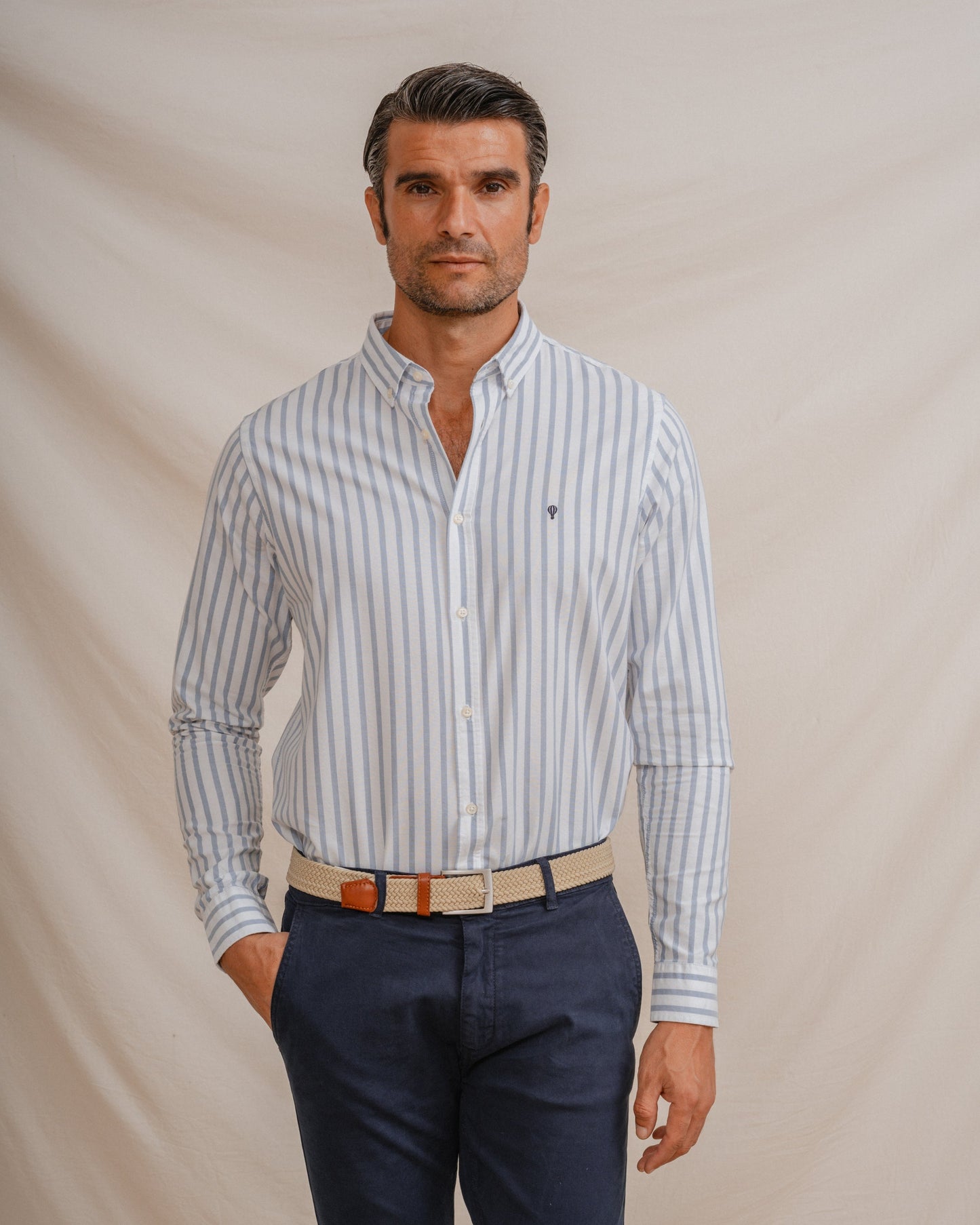 CAMISA OXFORD RAYA DIPLOMÁTICA CELESTE