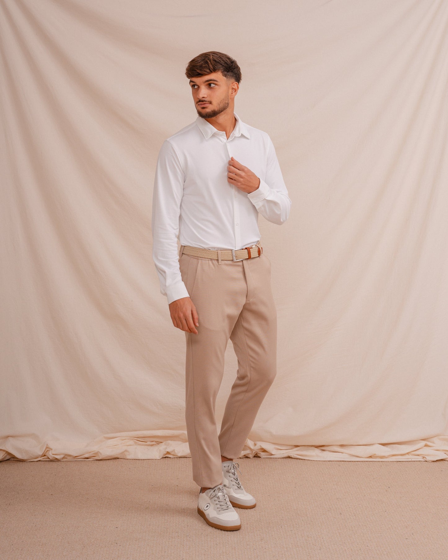 CAMISA ELÁSTICA BLANCA