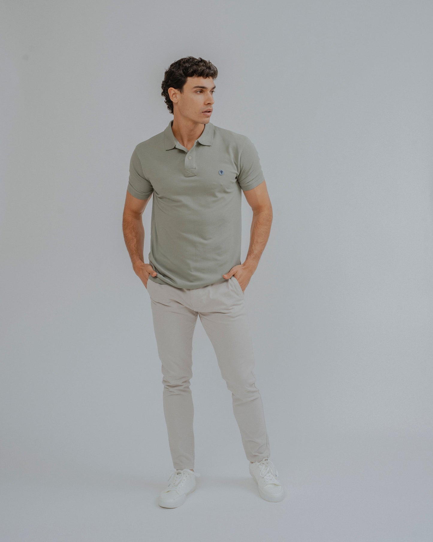 POLO BÁSICO COMFORT VERDE