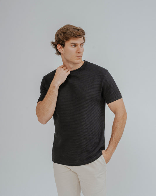 CAMISETA ESTRUCTURA NEGRA