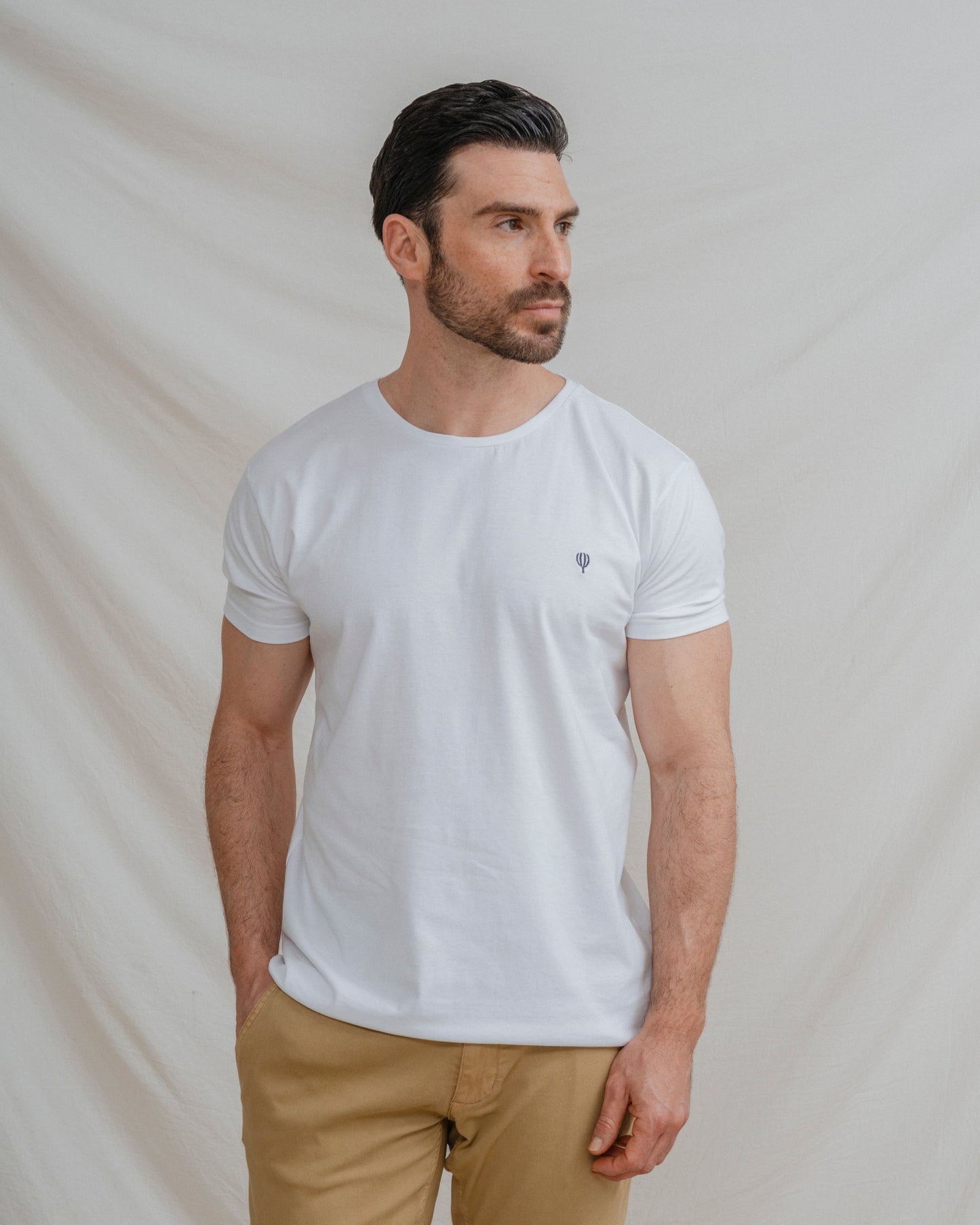 CAMISETA BÁSICA BLANCA