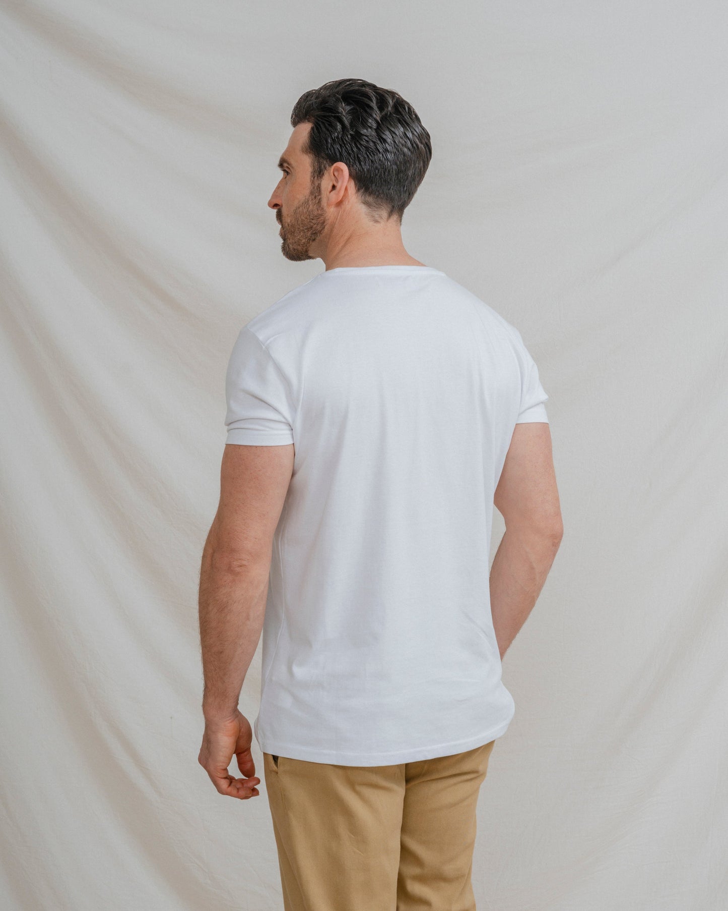 CAMISETA BÁSICA BLANCA