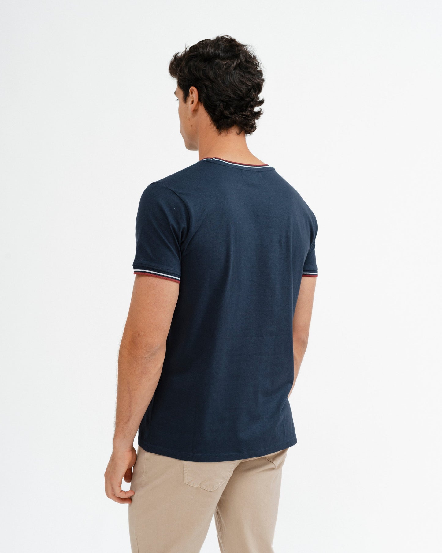 CAMISETA BÁSICA RIBETE BICOLOR