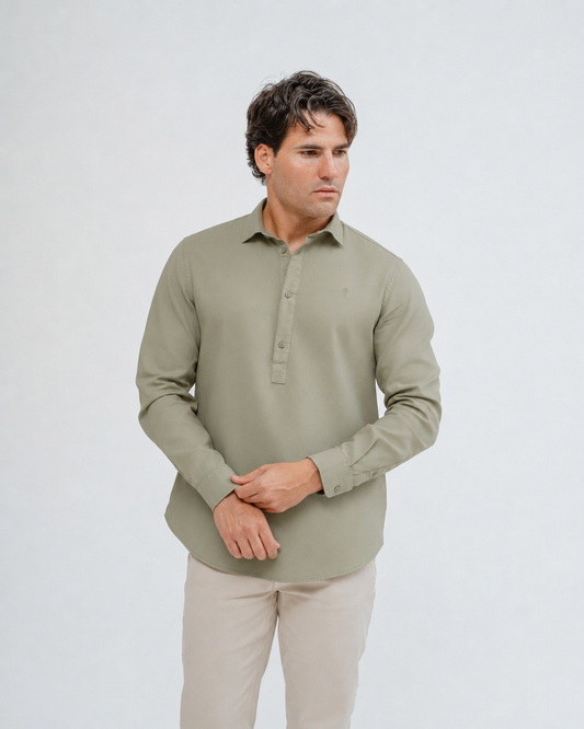 CAMISA POLERA TINTE FALSO VERDE