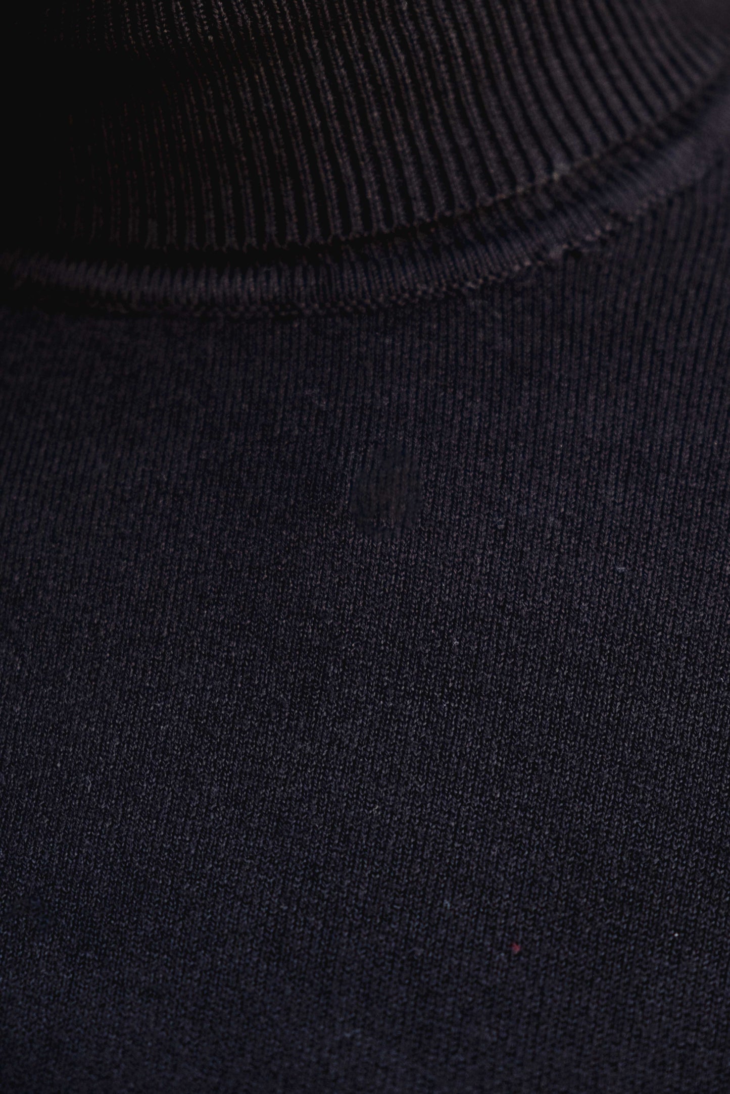 JERSEY BÁSICO PUNTO CUELLO SUBIDO