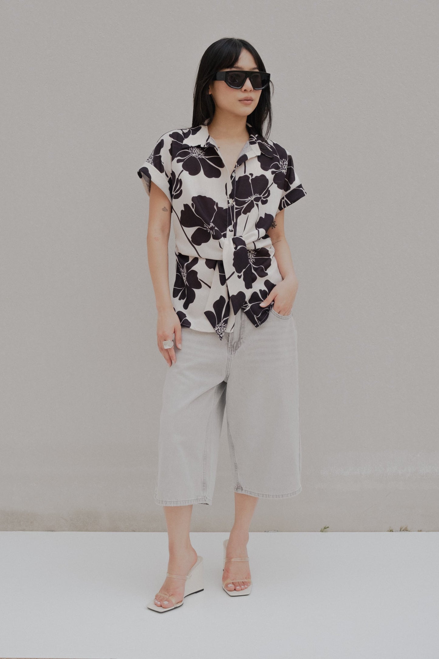 CAMISA NUDO ESTAMPADA