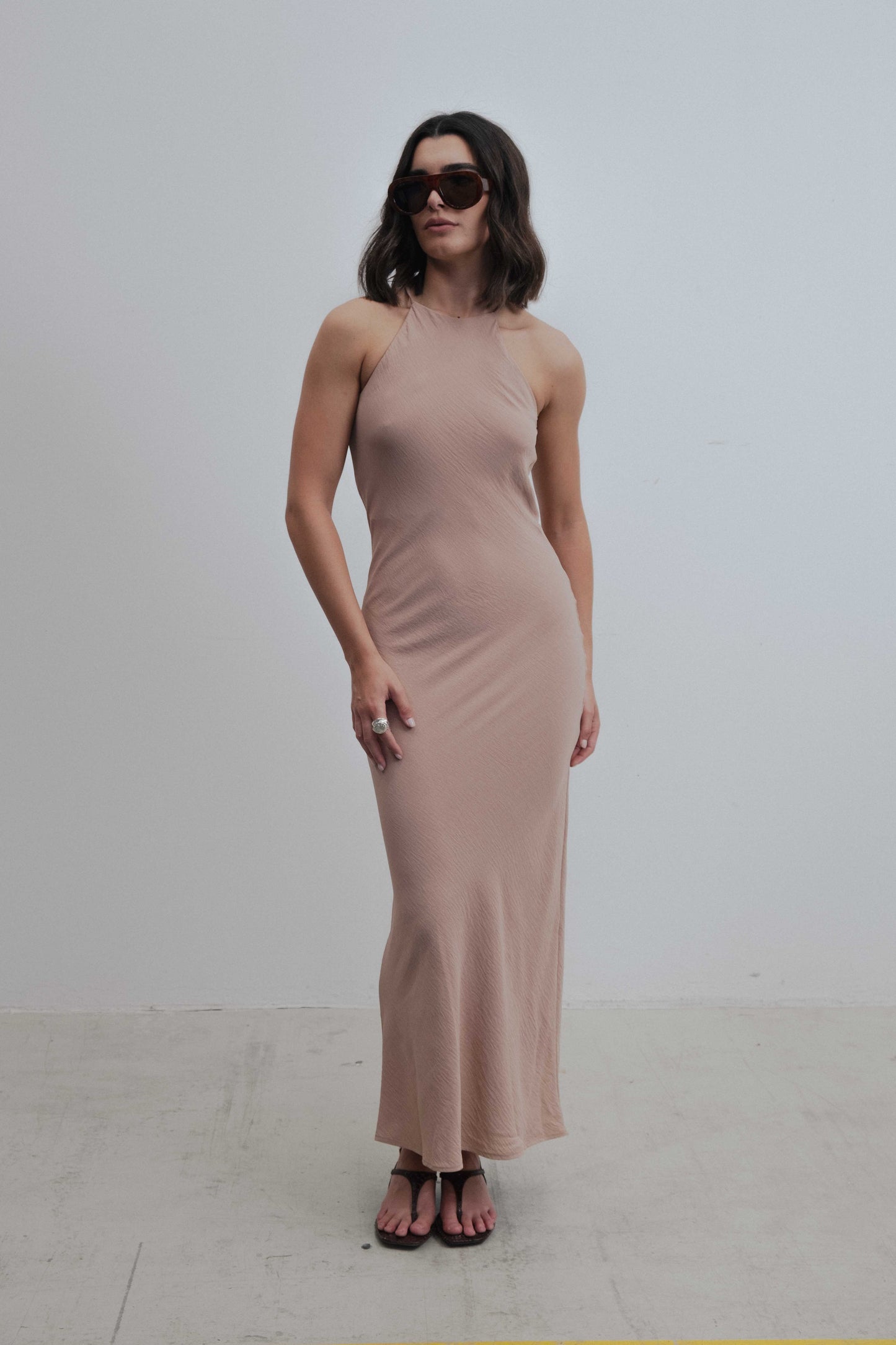 VESTIDO HALTER