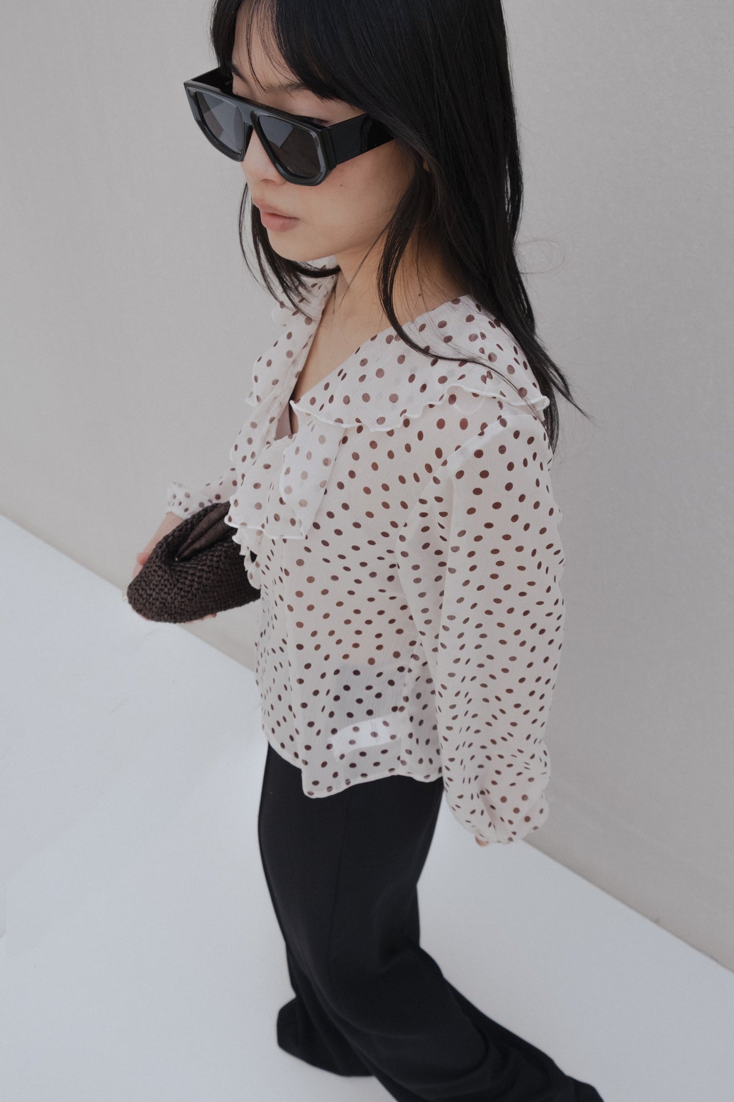 BLUSA VOLANTES LUNARES