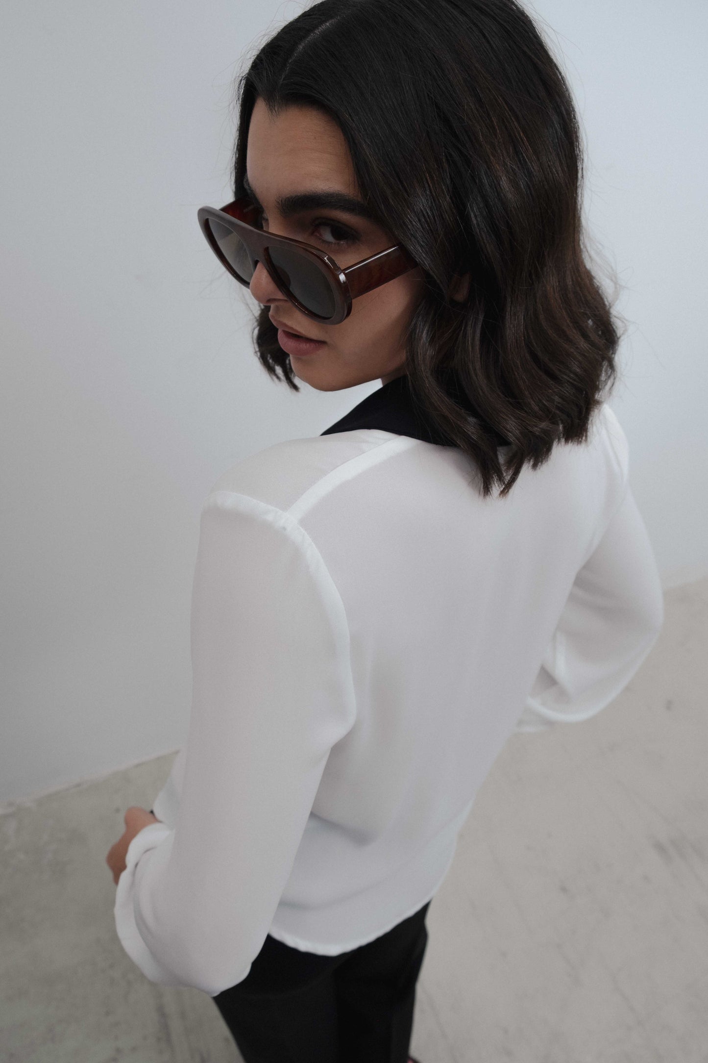 BLUSA DETALLE PAÑUELO