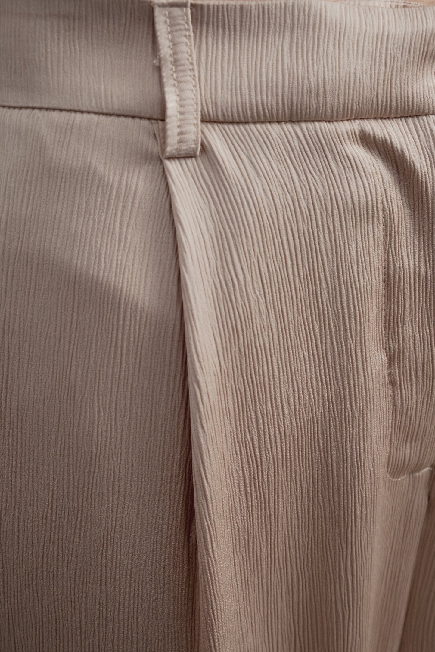 PANTALÓN FLUIDO SATINADO