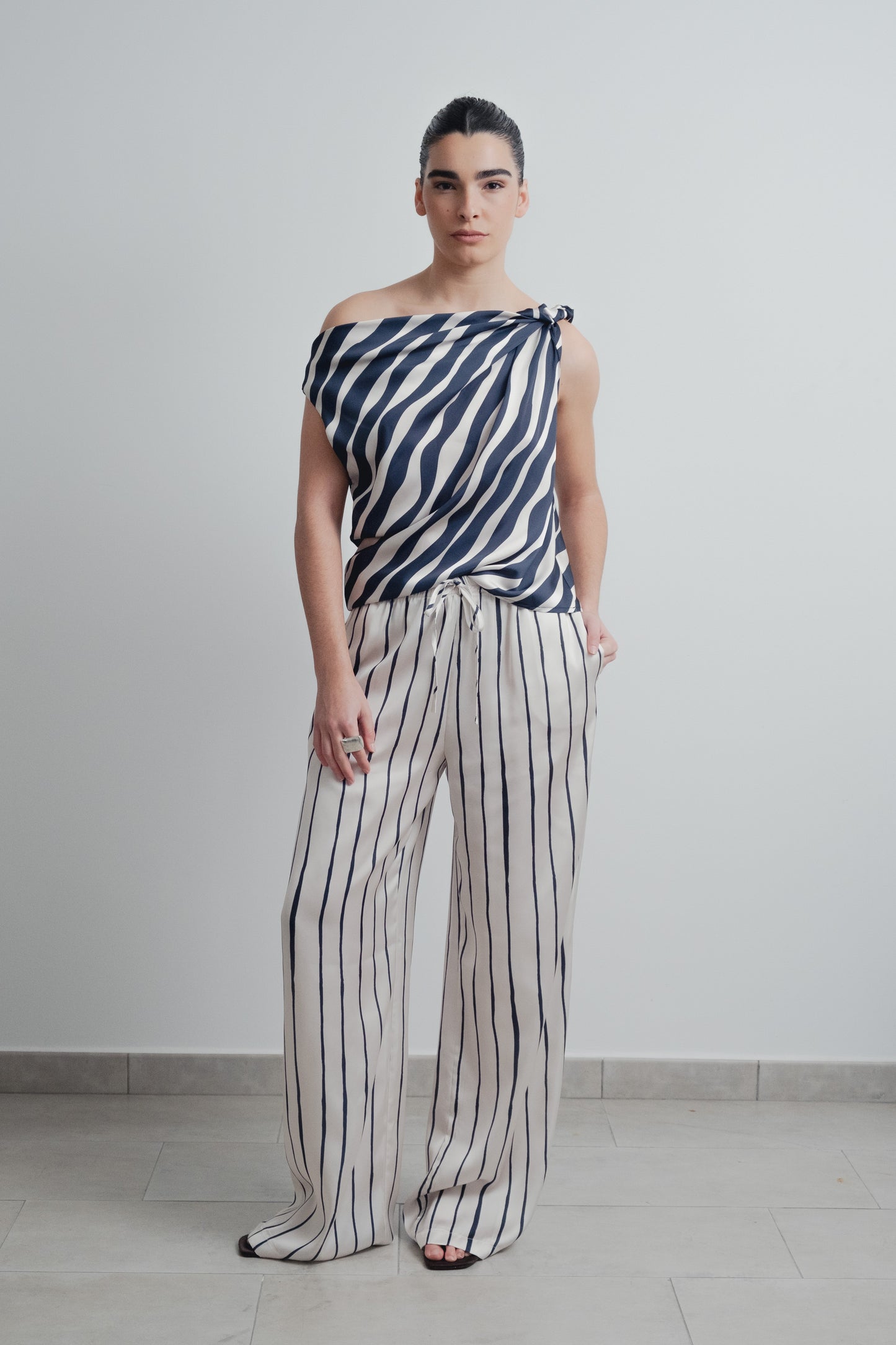 PANTALÓN FLUIDO RAYAS